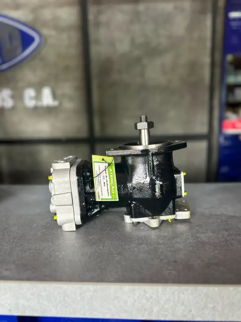 COMPRESOR DE FRENO DE AIRE CARGO 815/816 ORIG  KGM BRASIL